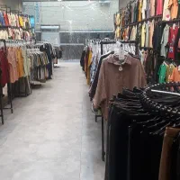 فروشنده پوشاک