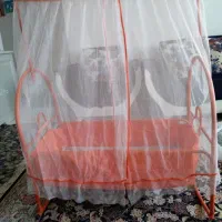 گهواره نوزاد