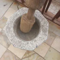 فروش یک عدد هاونگ سنگی ونیز صندلی