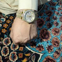 ساعت نگین دار اوتومات
