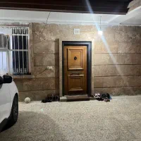 خونه بسیار تمیز طبقه همکف نفتک لین دو تپه شهدا