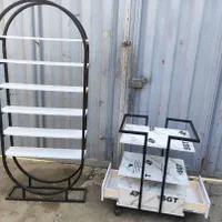 ترولی و تابوره  و قفسه رنگ|آرایشگاه و سالن‌های زیبایی|ازنا, |دیوار