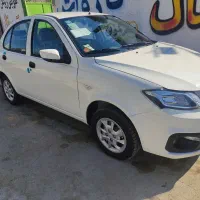 ساینا s و کوییک s صفر تاریخ روز