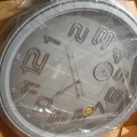 ساعت دیواری