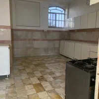 خانه طبقه بالا دلباز صدوقی ۵۰ رهن 10 اجاره