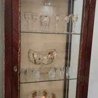 ویترین کلاسیک برنز کوبی