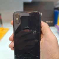 اپل iPhone X با حافظهٔ ۲۵۶ گیگابایت