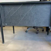 فروش دو عدد میز منشی