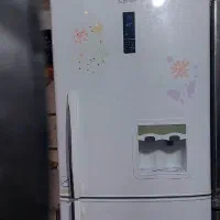 یخچال و فریزر نیکسان