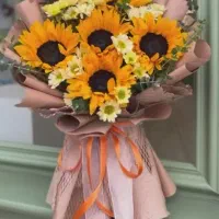 دسته گل روز مادر|گل و گیاه طبیعی|خمینیشهر, |دیوار