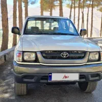 تویوتا هایلوکس