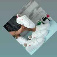 کفش|کیف، کفش، کمربند|خرمدره, |دیوار