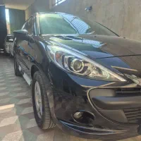 فروش ۲۰۷ سقف شیشه ای مدل ۱۴۰۱ بی نقطه|خودرو سواری و وانت|شیراز, ترمینال باربری|دیوار