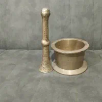 هاونگ برنجی قدیمی|کلکسیون اشیاء عتیقه|کاشان, مسلم آباد|دیوار