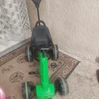 چهار چرخ دسته دار