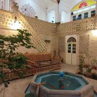 اقامتگاه بومگردی سوییت هتل سنتی عمارت چهارباغ