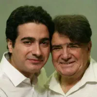 ۲ عدد بلیط کنسرت همایون شجریان امشب پ ردیف جلو