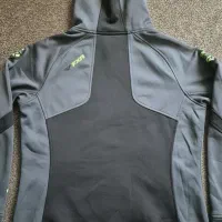 گرمکن ورزشی برند FXR|لباس|شیراز, قلعه شاهزاده بیگم|دیوار