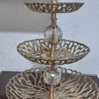 شیرینی خوری برنز ۳طبقه|ظروف سرو و پذیرایی|تهران, خاک سفید|دیوار