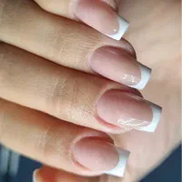 اف ویژه  ناخن کاشت و ترمیم+ طراحی رایگان