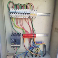 برق‌کشی ساختمانی وصنعتی، نصب دوربین مدار بسته