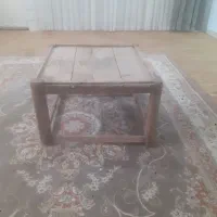 کرسی‌‌چوبی