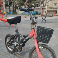 دوچرخ فروشی