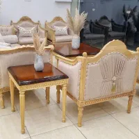 مبل کلاسیک دیبا ۸ نفره با میز و عسلی اقساطی
