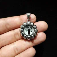 مدال چشم استیل