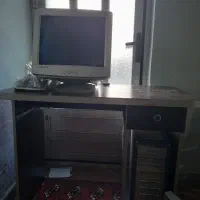 میز کامپیوتر