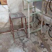 چهارپایه آهنی محکم و عالی