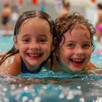 آموزش شنا کودکان و بزرگسالان بانوان