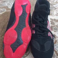 کفش کشتی|کیف، کفش، کمربند|قوچان, |دیوار