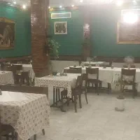 به یک نفر صندوقدار