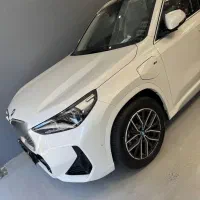 بی ام و ix1 تو قرمز 2025