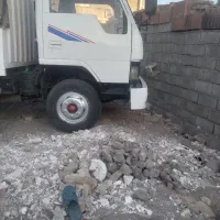 کامیونت مسقف چادری برای حمل اثاث وخشک باروتربار