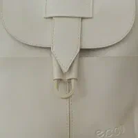 کیف کوله پشتی سفید