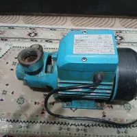 پمپ آب نیم اسب لئو