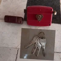 قفل در حیاط کاله با ۴ کلید سالم