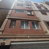 بنایی ۳۳ متر پارکینگ غیرمزاحم طبقه اول ۶ ساله