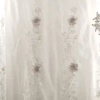 پرده به اندازه ۴متر قاب دار گل های برجسته