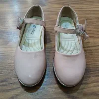 کفش مجلسی بچگانه|کفش و لباس بچه|رشت, چله خانه|دیوار