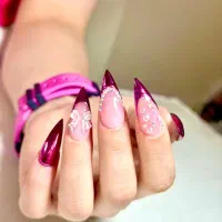 ارائه انواع خدمات و آموزش ناخن،رنگ،کراتین،عروس،مژه