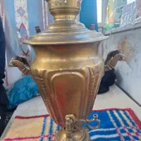 یک عدد سماور برنجی زغالی|کلکسیون اشیاء عتیقه|فومن, |دیوار