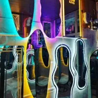 آینه آزادی|آینه|اردبیل, |دیوار