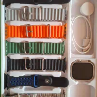 ساعت هوشمند همراه با ۷ بند