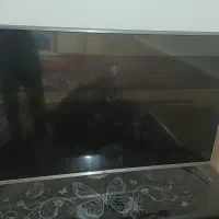 تلویزیون الجی 49 صفحه شکسته