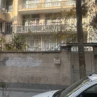 ۳۰۰ متر شمالی بر ۲۰ متری