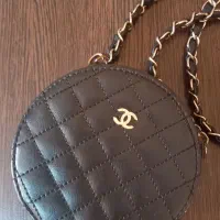 لباس و کفش زنانه