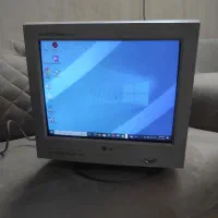۳ تا مانیتور CRT اینچ ۱۷